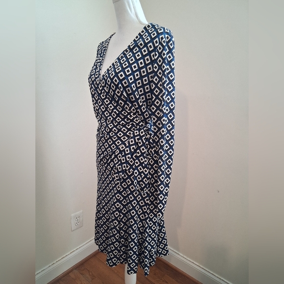 Diane Von Furstenberg Behati Wrap Two Piece Set Size 14 - Picture 4 of 11